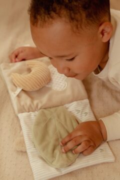 soft-activity-book-new-born-naturals-ld8407-4-Large
